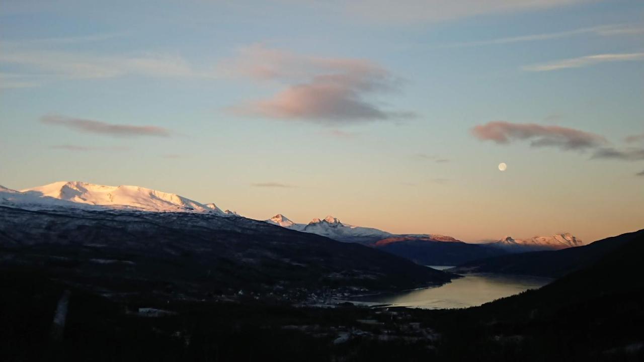 Gratangen Fjellhotell 외부 사진